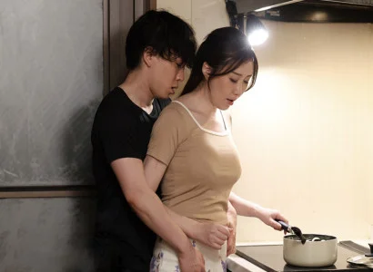 Người mẹ kế chịch con chồng